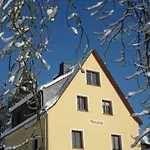 Appartement Mit Blick Auf Wasser By Interhome